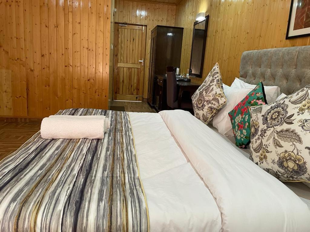 Snow Range Resort And Cottage Vashist 外观 照片