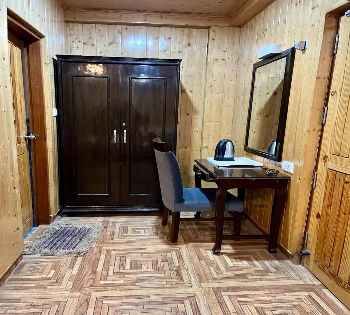 Snow Range Resort And Cottage Vashist 外观 照片