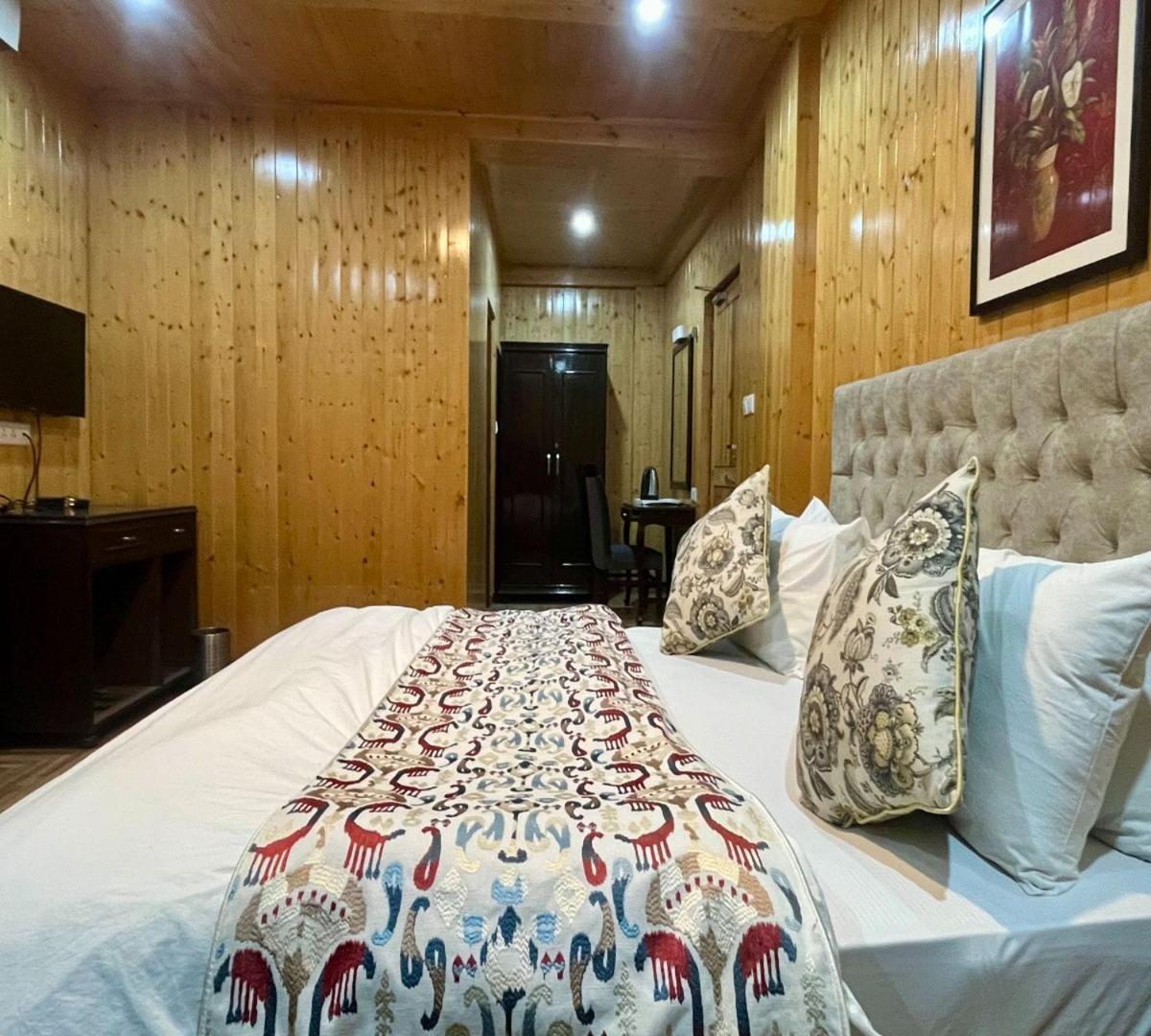 Snow Range Resort And Cottage Vashist 外观 照片