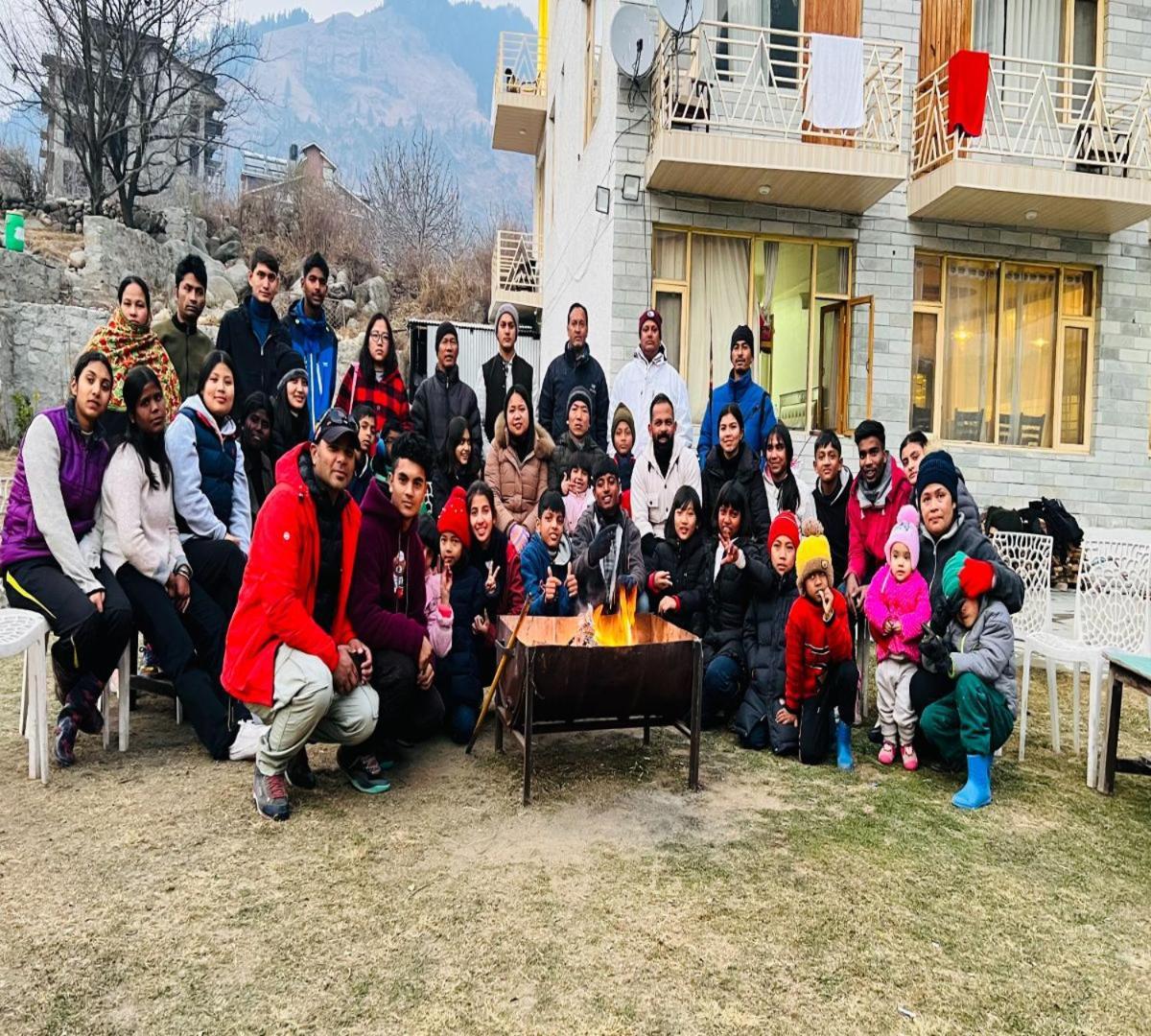 Snow Range Resort And Cottage Vashist 外观 照片