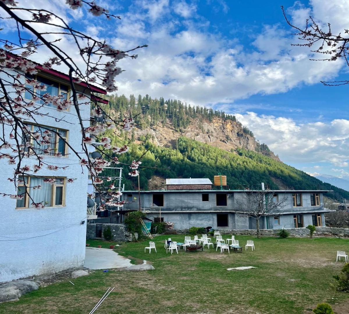 Snow Range Resort And Cottage Vashist 外观 照片